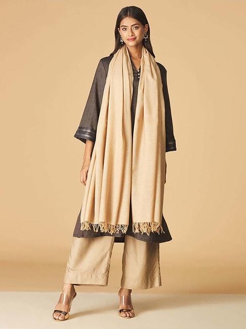 fabindia-beige-plain-shawl