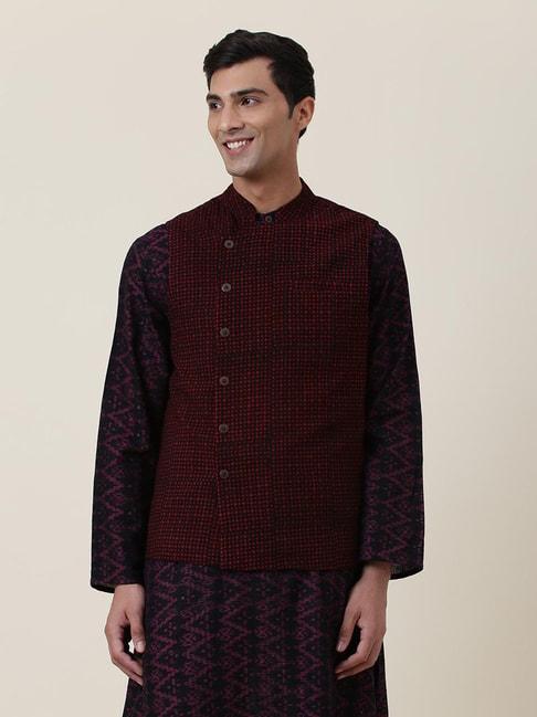fabindia-maroon-regular-fit-checkered-nehru-jacket