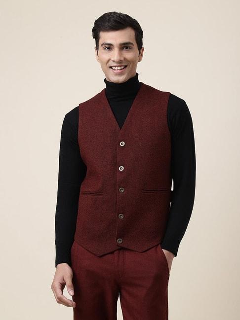 fabindia-maroon-slim-fit-waistcoat