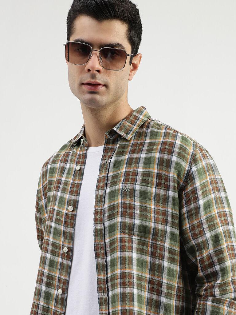 regular-fit-button-down-collar-checkered-shirts