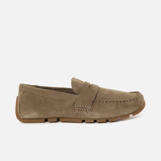 clarks-men-solid-slip-on-casual-shoes