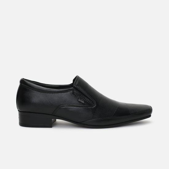 lee-cooper-men-textured-slip-on-formal-shoes