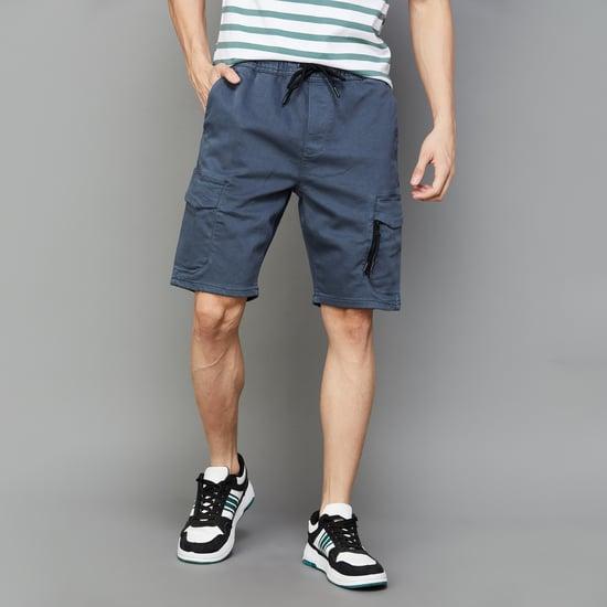 bossini-men-solid-cargo-shorts