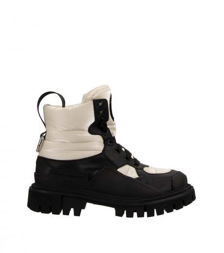 black-logo-trekking-boots