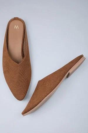 w-gold-solid-pointed-toe-flat-walysa