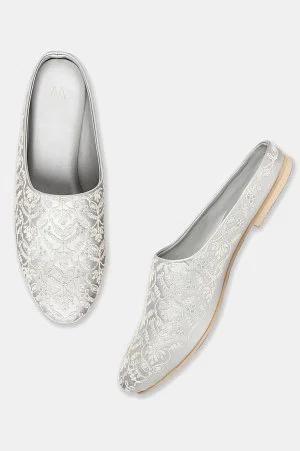w-silver-embroidered-round-toe-flat-wkimmi