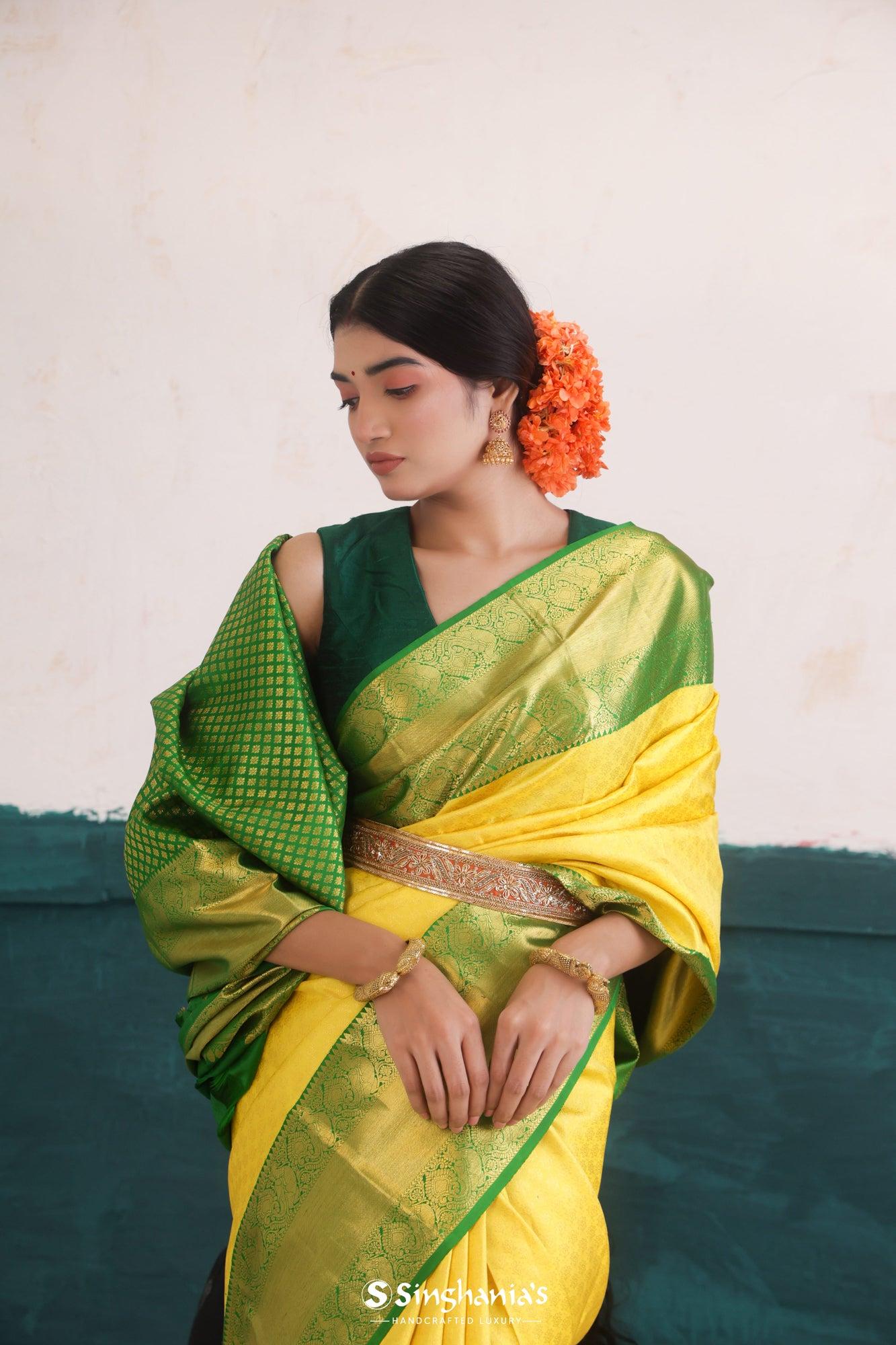 citrine-yellow-kanjivaram-silk-saree-with-floral-buttis-weaving