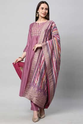 geometric-print-calf-length-silk-woven-women's-kurta-set---pink