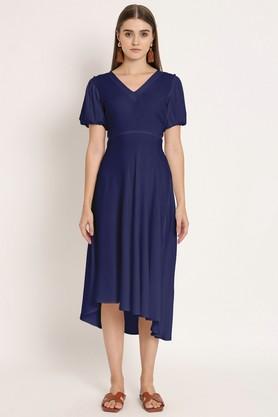 solid-rayon-v-neck-women's-midi-dress---blue