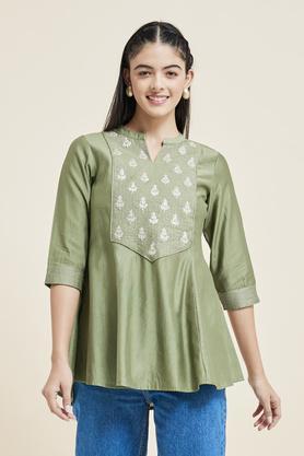embroidered-viscose-u-neck-women's-casual-wear-tunic---green