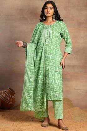 printed-calf-length-cotton-woven-women's-kurta-set---green