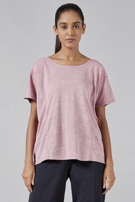 jacquard-polyester-regular-neck-women's-t-shirt---dusty-pink
