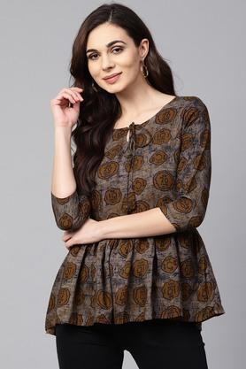 printed-viscose-round-neck-womens-top---brown