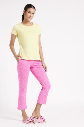 printed-cotton-regular-fit-women's-top-&-pyjama-set---lime-green