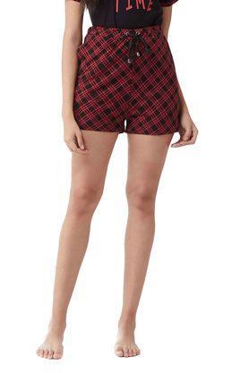 checked-cotton-regular-fit-womens-shorts---red