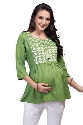 embroidered-viscose-round-neck-women's-kurti---green