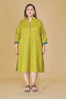 solid-cotton-round-neck-women's-midi-dress---green