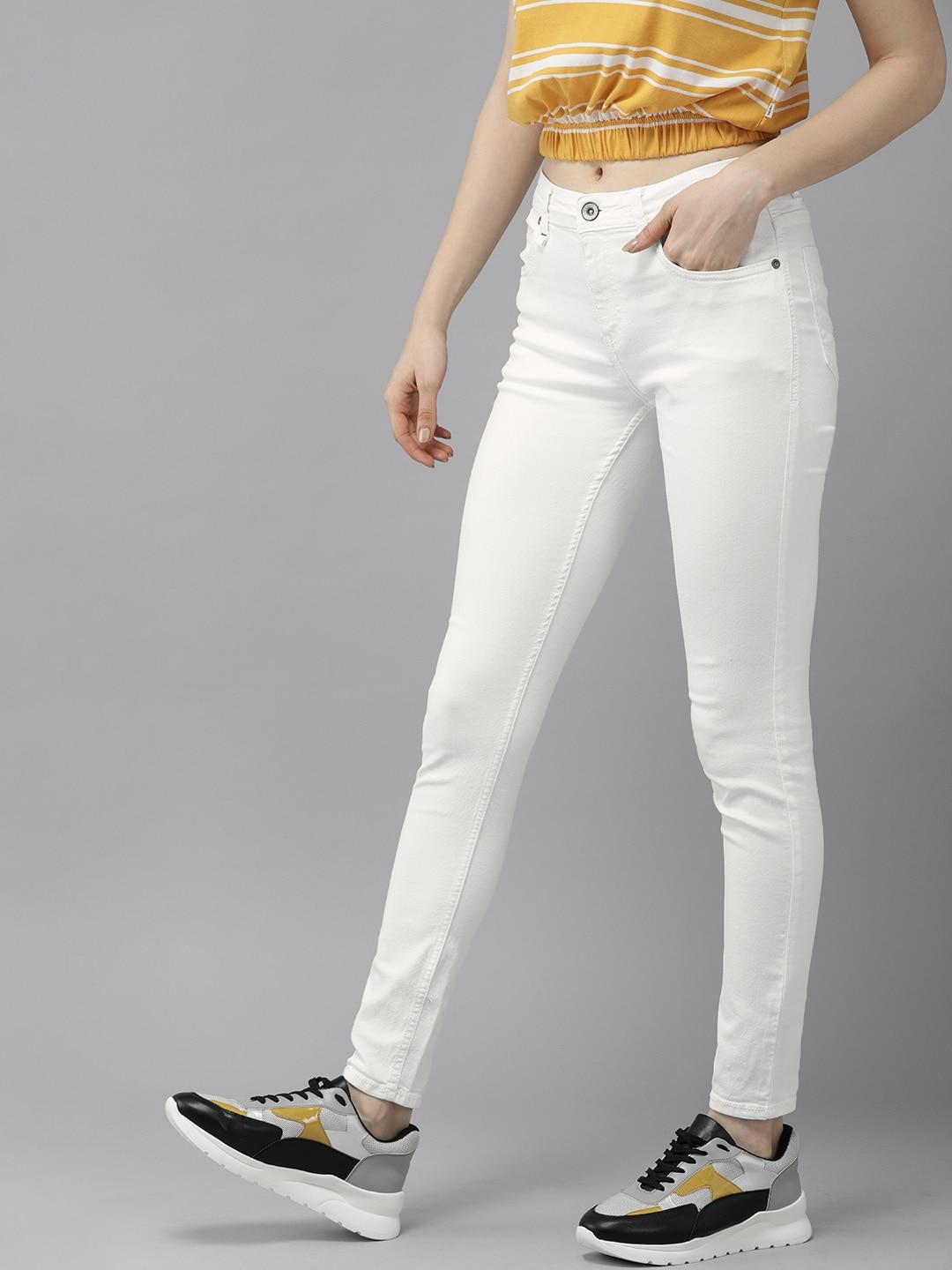 Roadster Women White Skinny Fit Stretchable Jeans