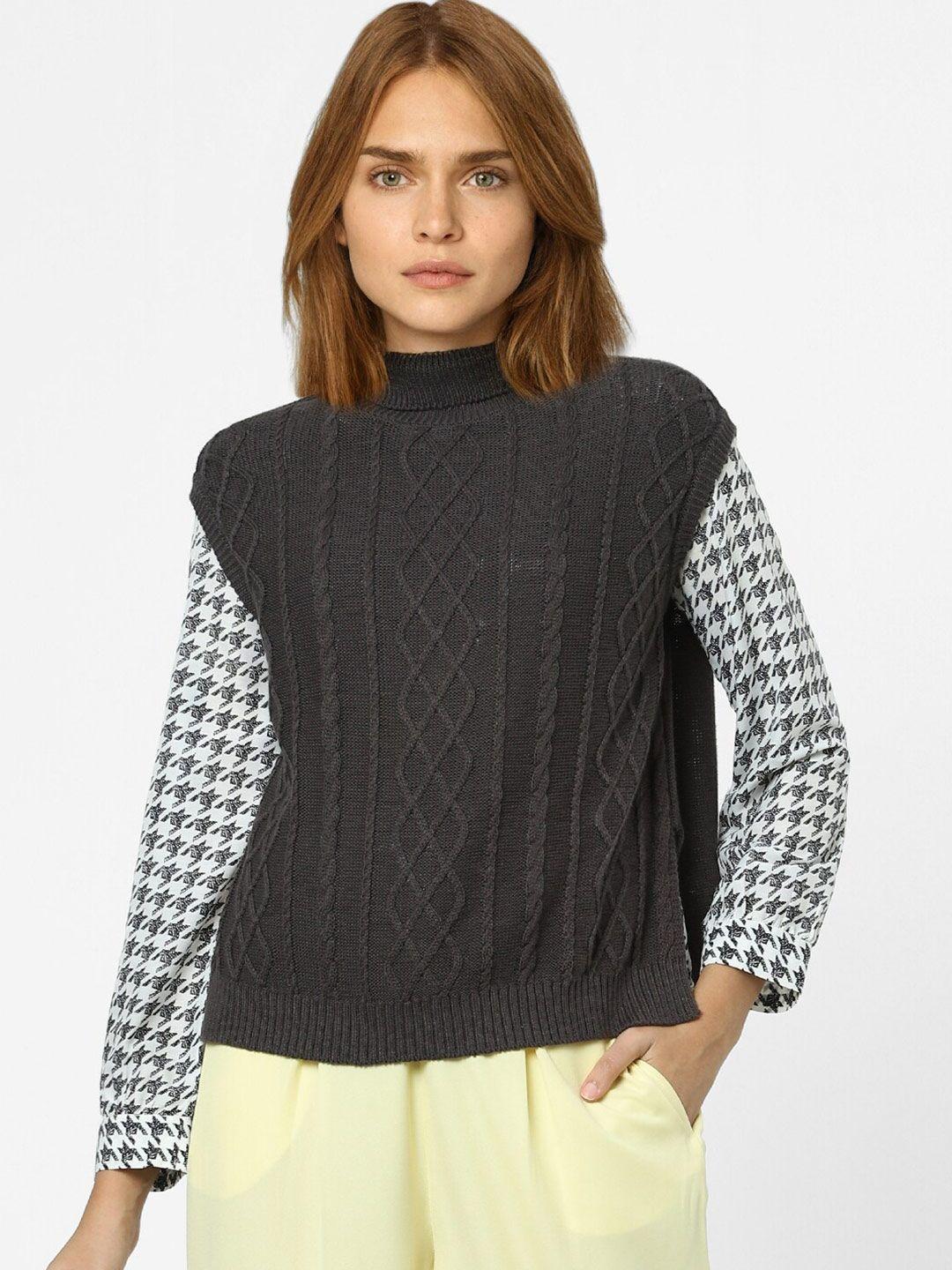 vero-moda-women-grey-&-white-cable-knit-pullover