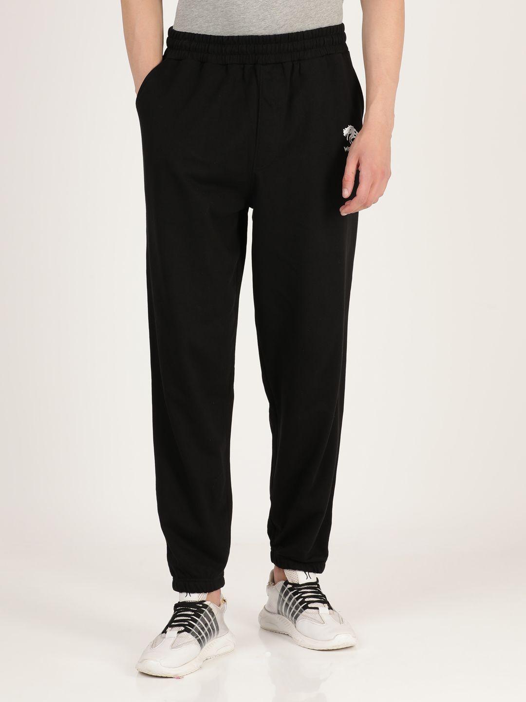 wrangler-men-black-solid-relaxed-fit-pure-cotton-joggers