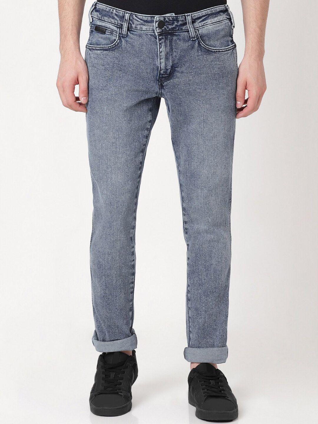 wrangler-men-skanders-slim-fit-low-rise-heavy-fade-stretchable-jeans