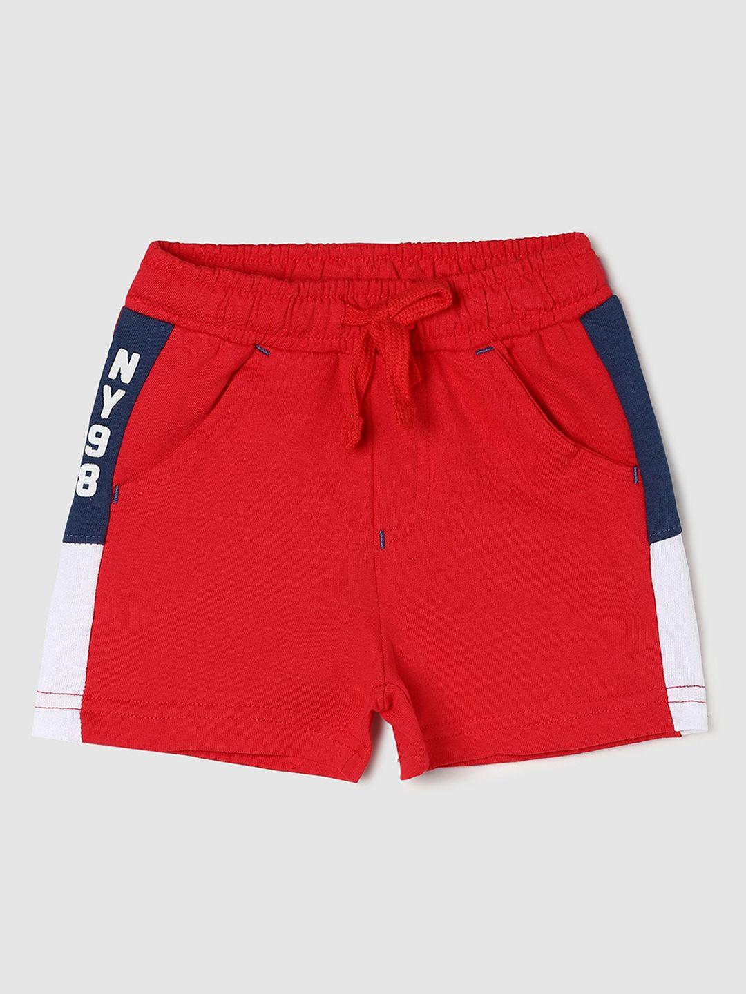 max Boys Mid Rise Regular Fit Knee Length Pure Cotton Shorts