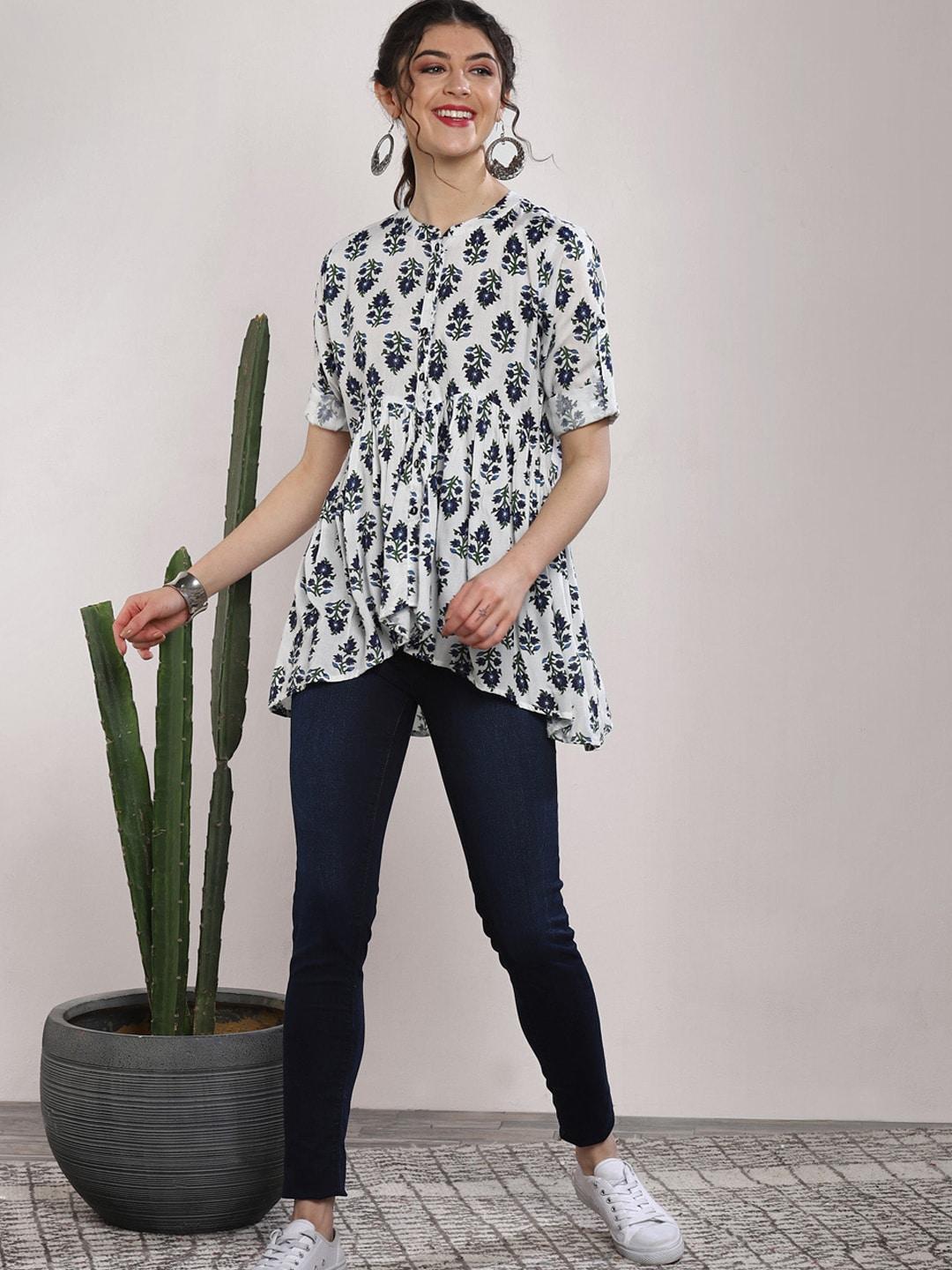 Sangria Navy Blue & White Floral Pleated Top
