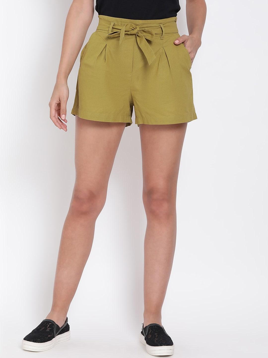 Oxolloxo Women Olive Green Solid Regular Fit Regular Shorts