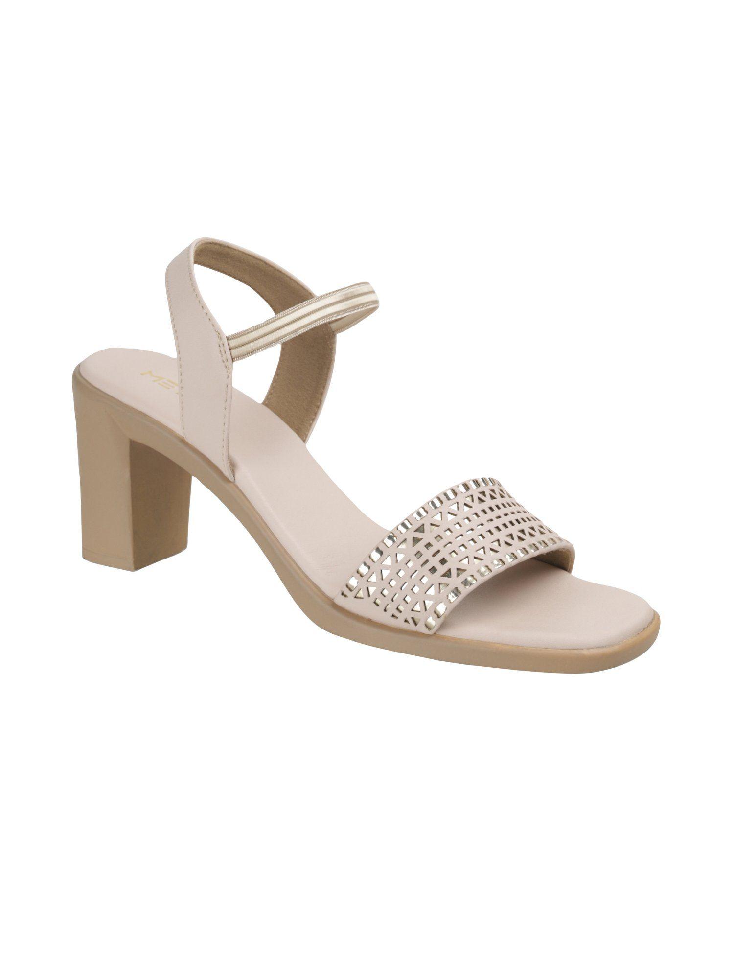 Women Casual Synthetic Beige Sandals