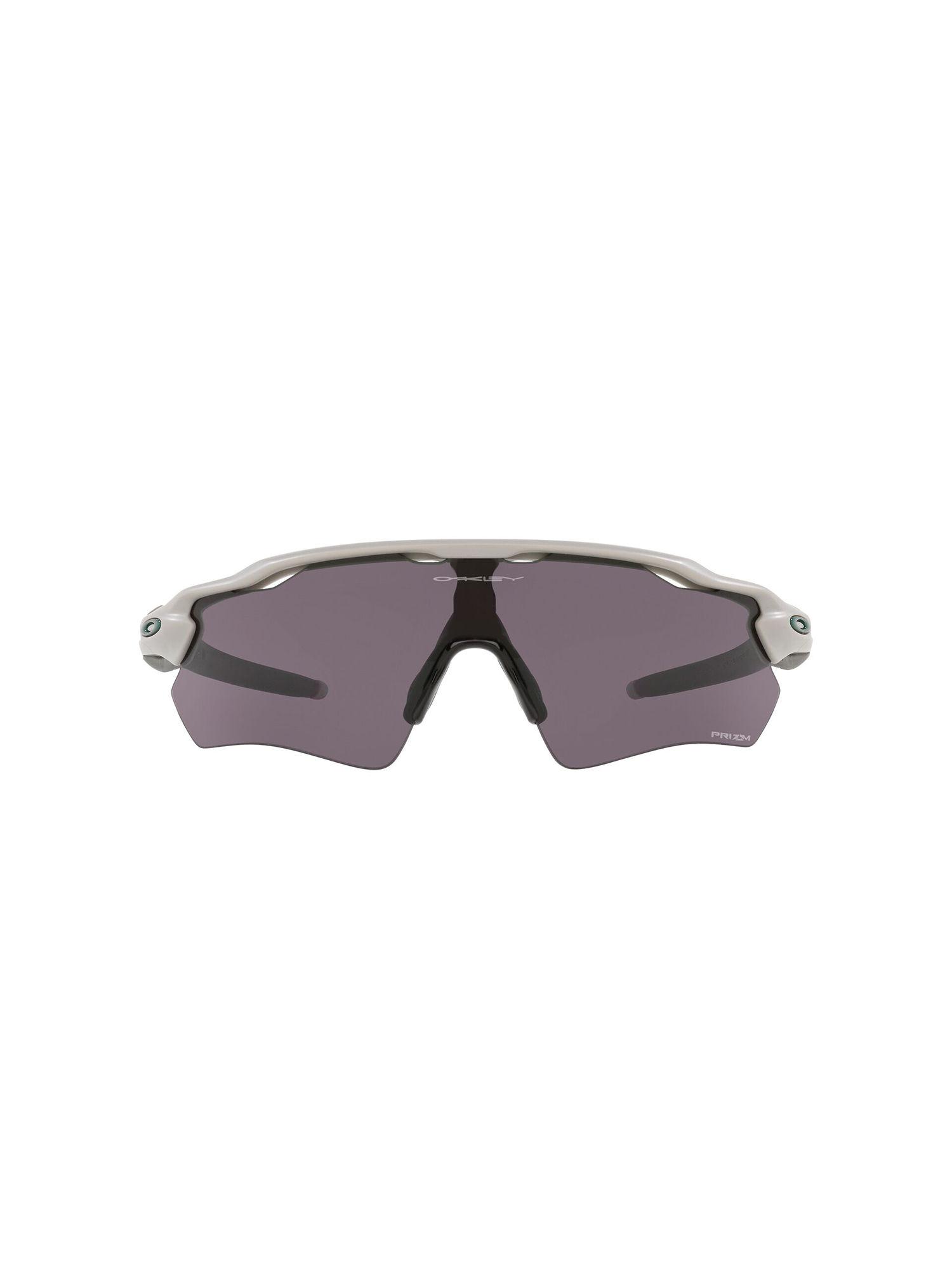 uv-protected-rectangle-men-sunglasses---0oo9208