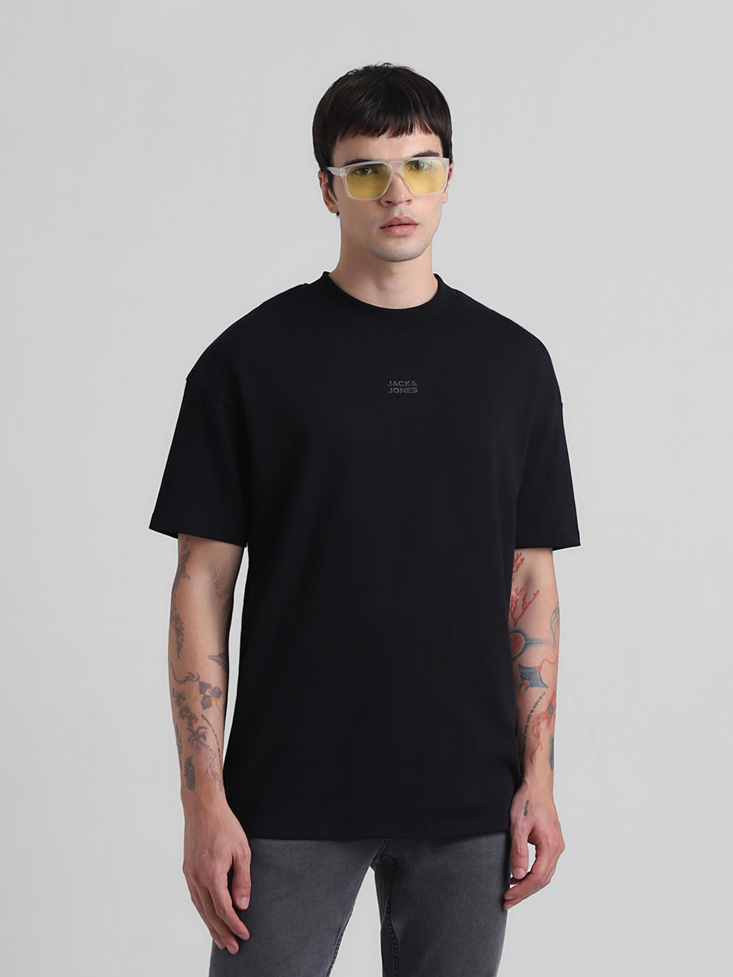 black-slim-fit-t-shirt