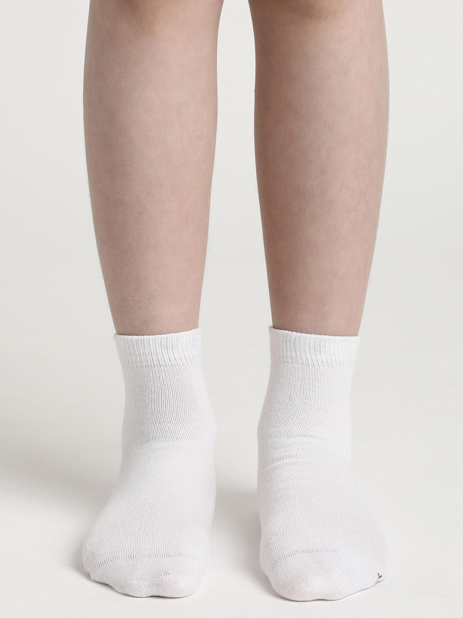 7801 Unisex Cotton Nylon Stretch Ankle Length Socks - White