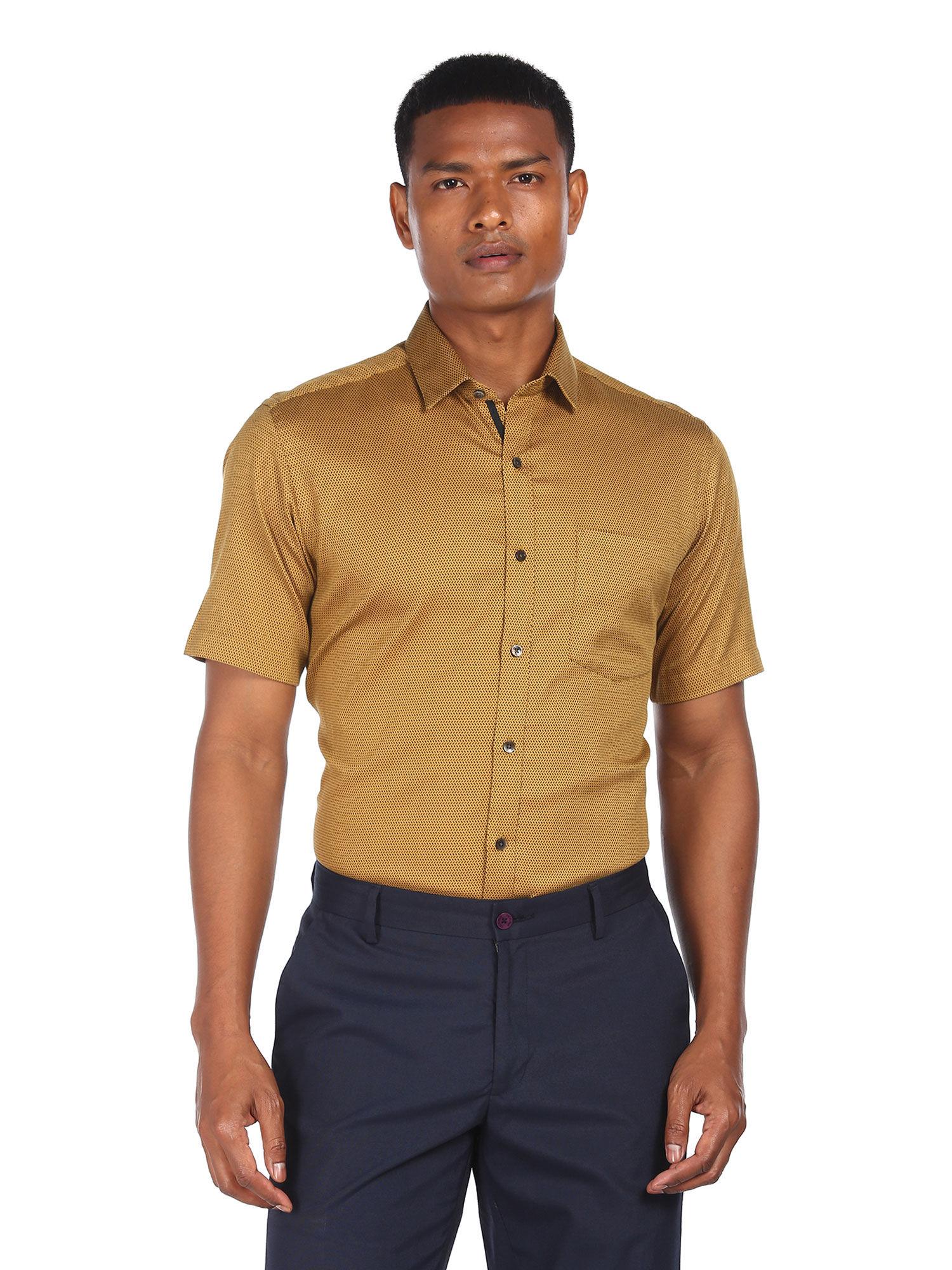 Men Brown Regular Fit Printed formal Shirt