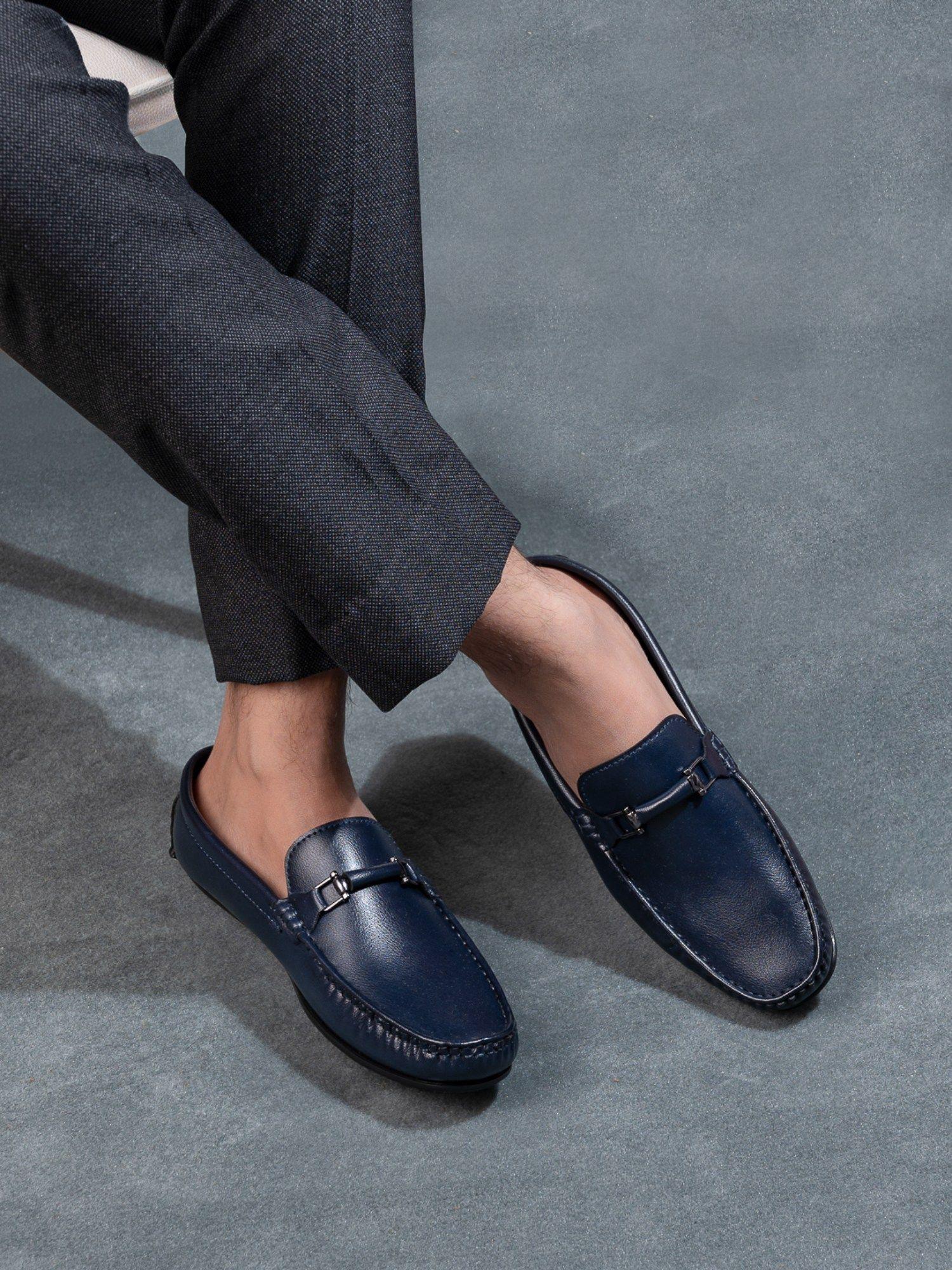 mild-grained-synthetic-buckled-blue-men-loafer