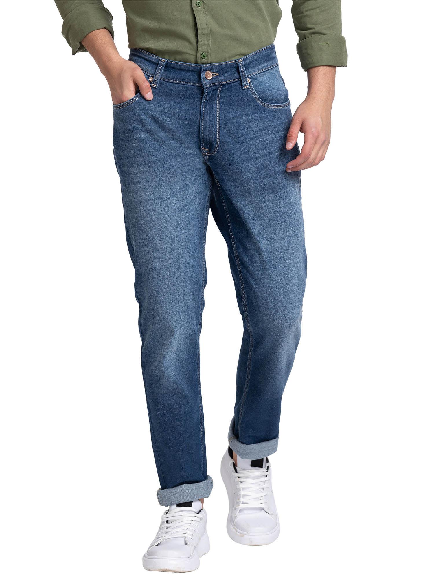 Men Solid Regular Fit Blue Jeans