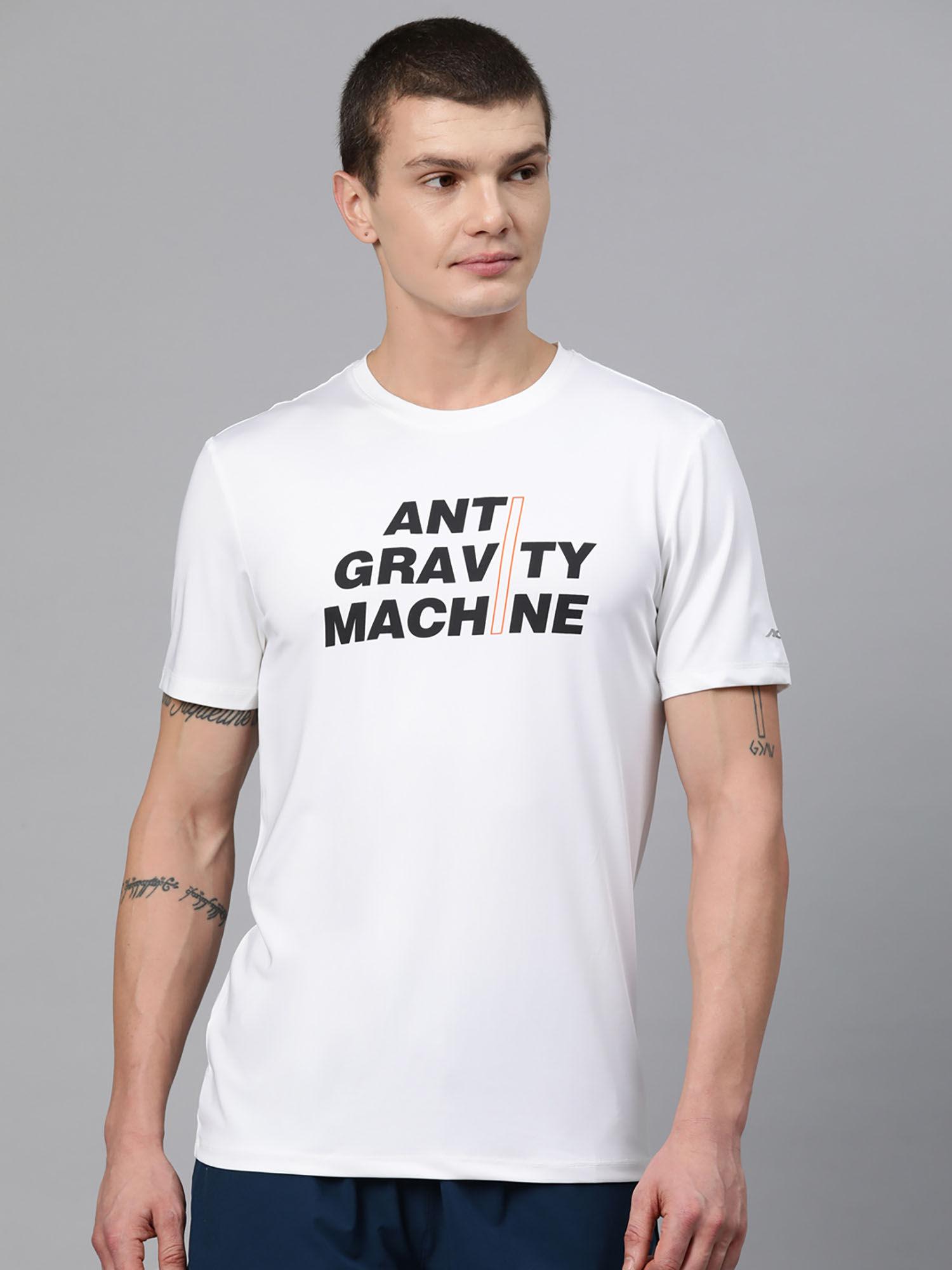 Men Typography Printed Anti Static Slim Fit T-Shirt