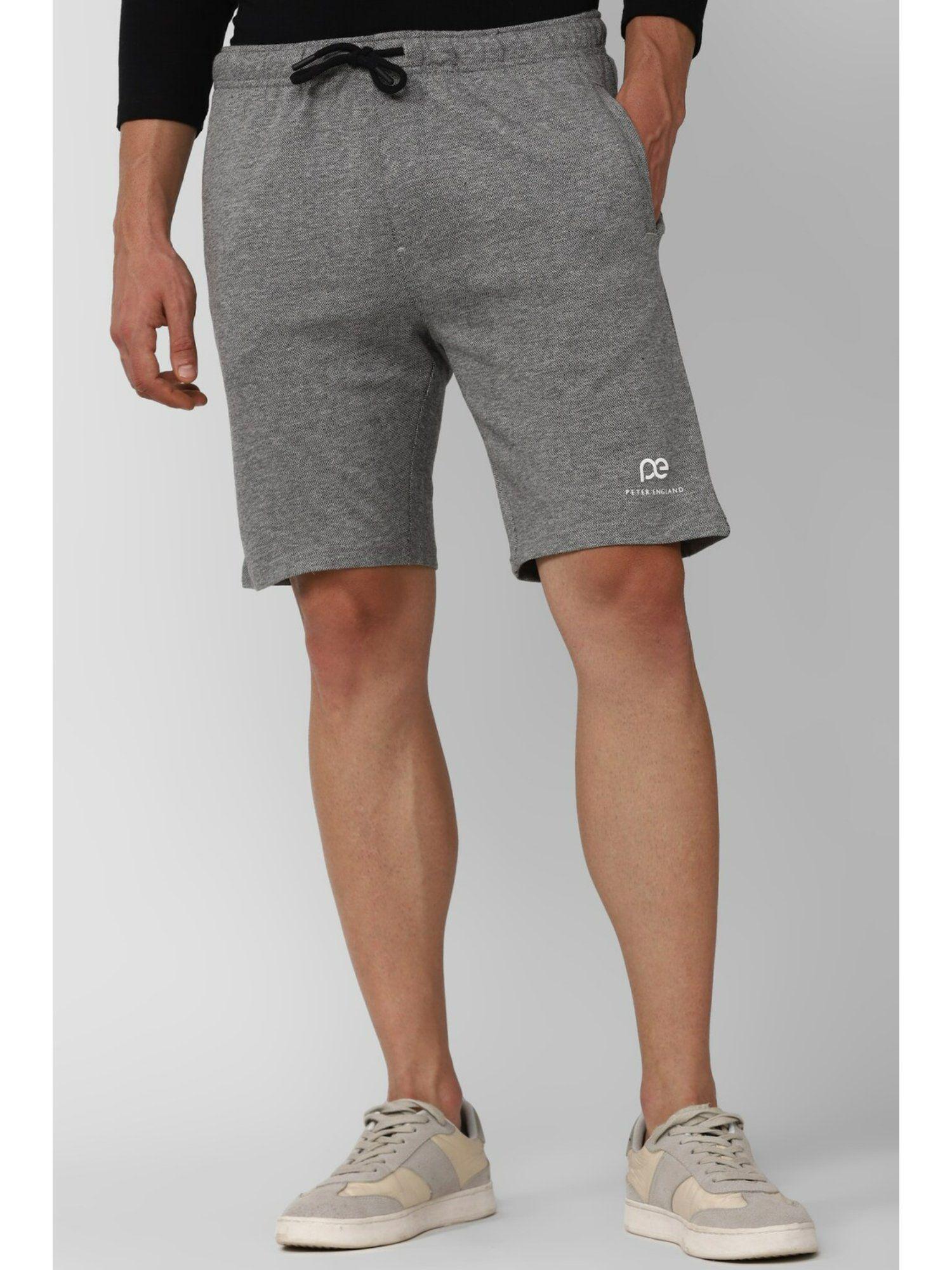 men-grey-textured-regular-fit-casual-shorts