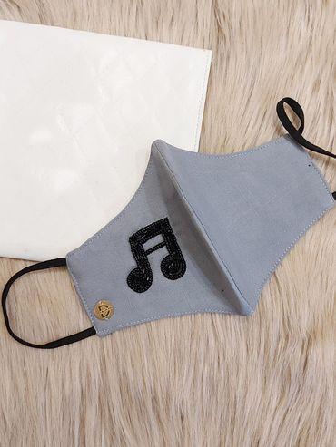 Grey Music Note Mask