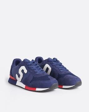 retro-runner-lace-up-sports-shoes