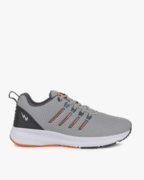 Vacum Lace-Up Running Shoes
