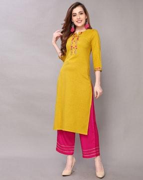 Floral Embroidered Straight Kurti
