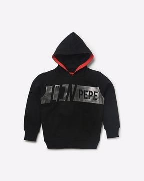 brand-print-hoodie