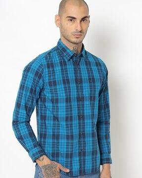 checked-spread-collar-shirt-with-patch-pocket