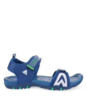 sandals-with-mesh-upper
