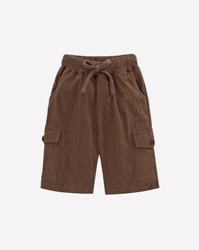 cargo-shorts-with-rib-waist-band