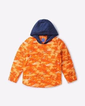 Camouflage Print Hooded Shirt with Flap Pocket