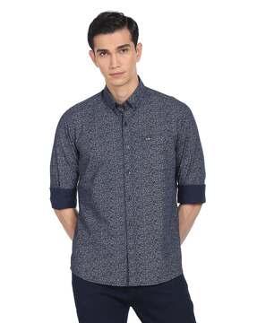Floral Print Slim Fit Shirt with Patch Pocket