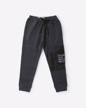 slim-fit-joggers-with-insert-pockets