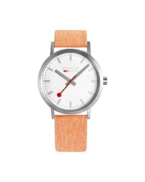 Tang Buckle Closure Round Shape Analogue Watch