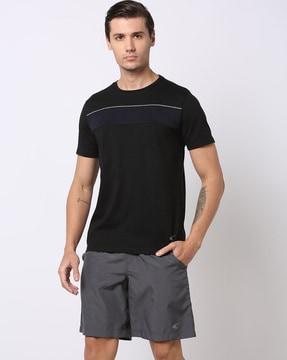 Piping Chest Crew-Neck T-Shirt